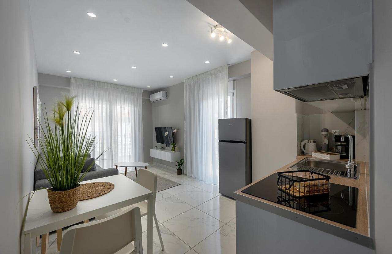 Nk Luxury Apartments Preveza Exterior photo